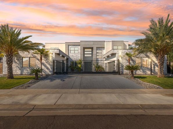 7160 W Dovewood Ln, Fresno, CA 93723