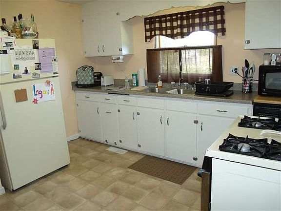 4th image of 1507 Joe Creason Dr