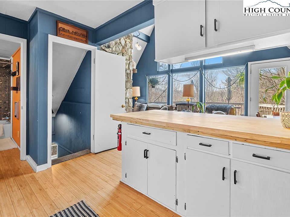 13th image of this home