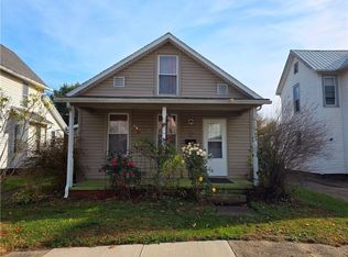 442 N 8th St, Coshocton, OH 43812