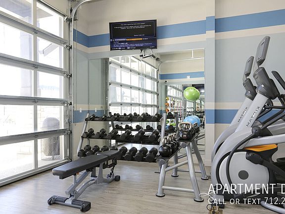 4th image of 4056 Eastchester Dr #1739