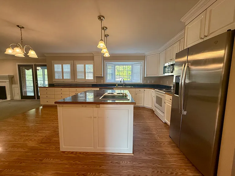 4036 Jaback Dr — Photo 18