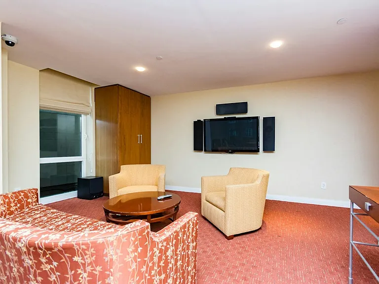 640 W 237th St #10C — Photo 13