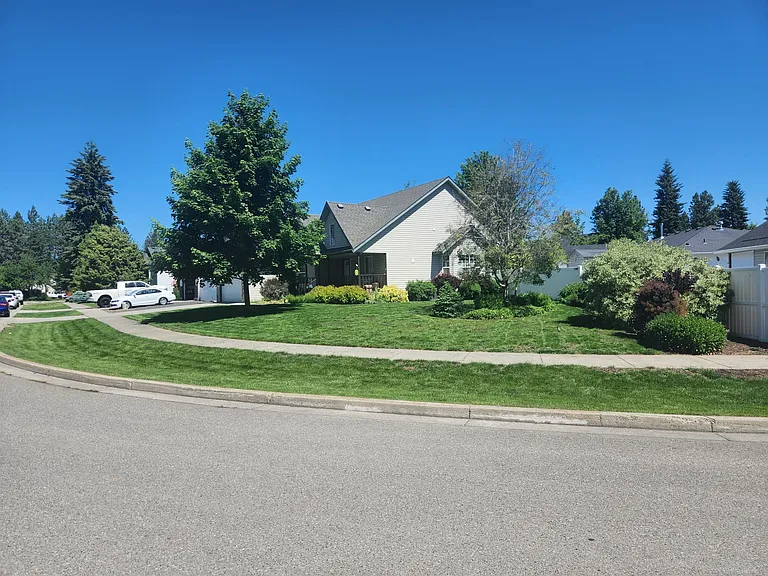 1209 W Edgewood Cir — Photo 12