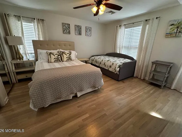 106 Surf Dr — Photo 24