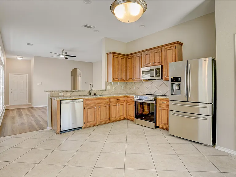 2342 Morgan Ridge Ln — Photo 10