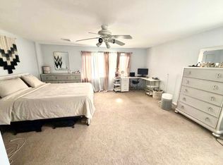 (Undisclosed Address), Deer Park, NY 11729