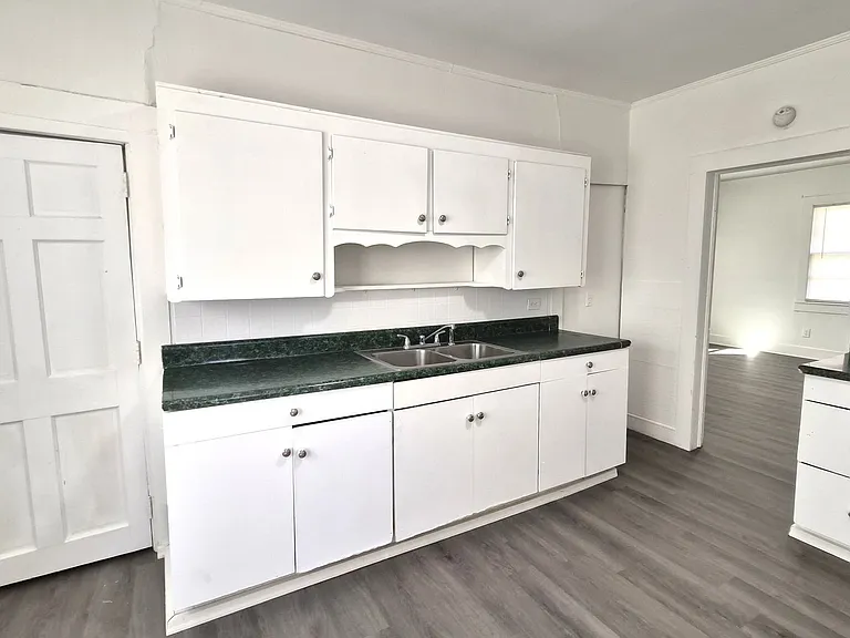 311 Masters Dr — Photo 3