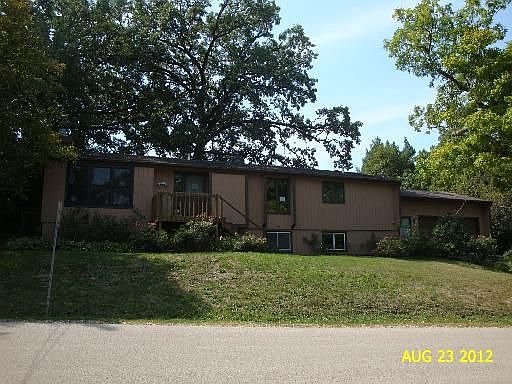1st image of 349 Hiawatha Dr