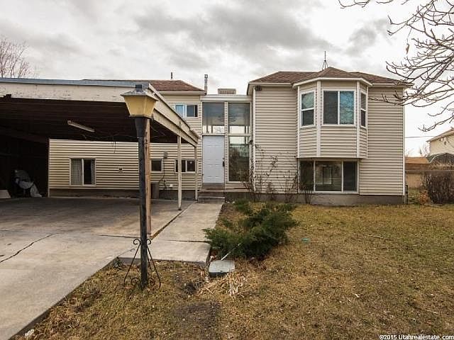 1st image of 1721 W Baroness Pl