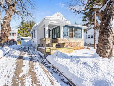 842 Monroe Street, Oshkosh, WI, 54901