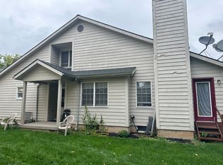 62 Brittany Cir, Rochester, NY 14618