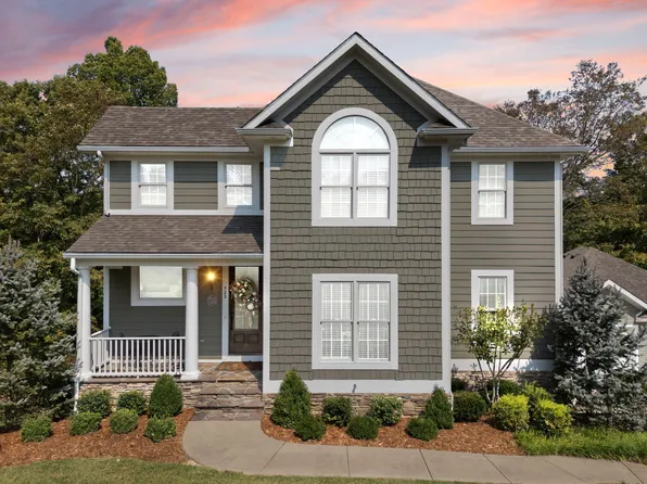 522 Lakeview Dr, Jamestown, KY 42629