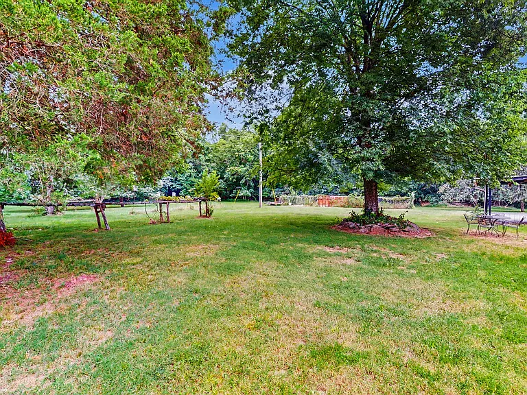2369 Cairo Bend Rd — Photo 36