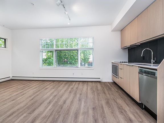 4th image of 2930 Cambie St #301