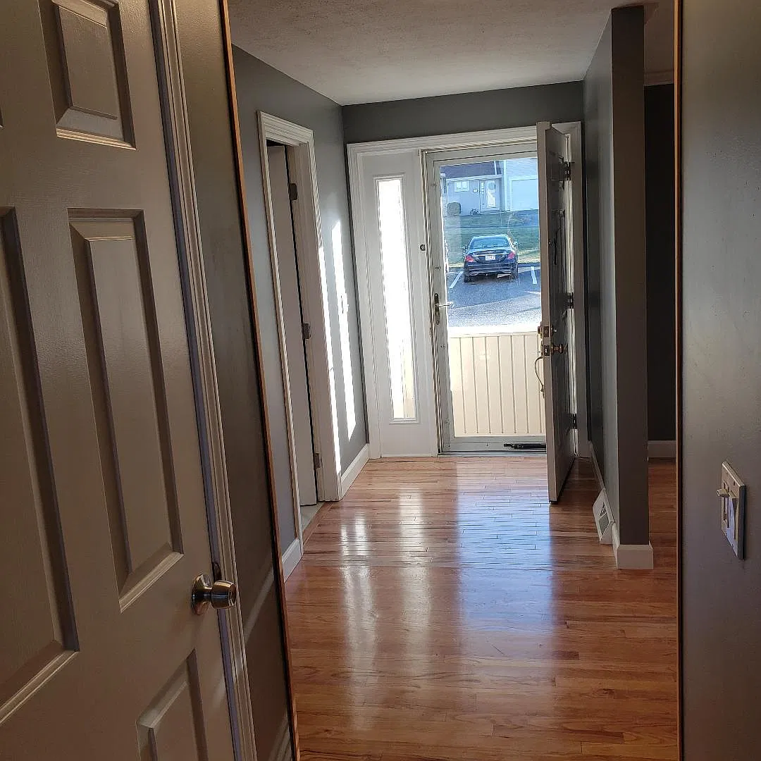 3 bed, 2.5 bath, 1328 sqft, $2,900 — Photo 2