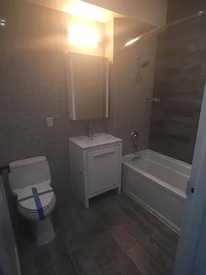 Rented by Bloom Real Estate Group | media 25