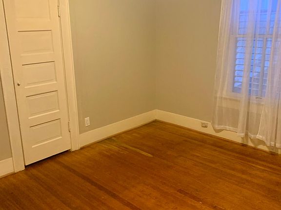 3rd image of 2215 50th St