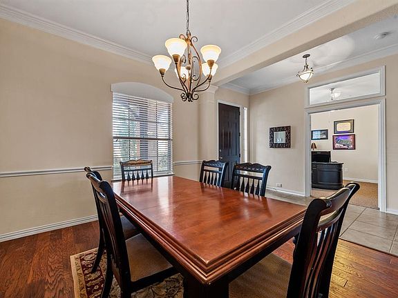 4th image of 2335 Wild Forest Cir