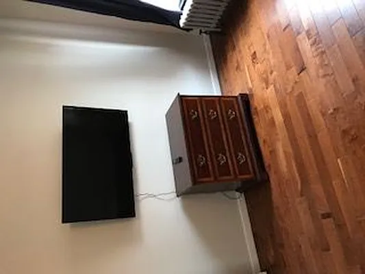 Rented by Reliance Realty Partners LLC  | media 23