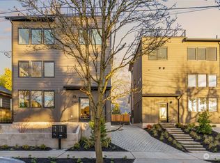 7322 B 16th Ave NW #5, Seattle, WA 98117