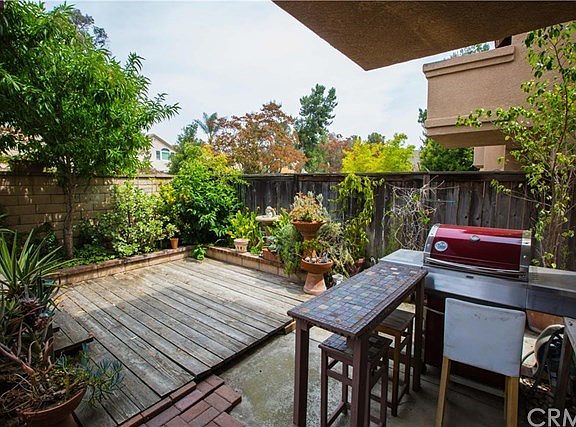 4th image of 2066 Villa Del Lago Dr Unit B