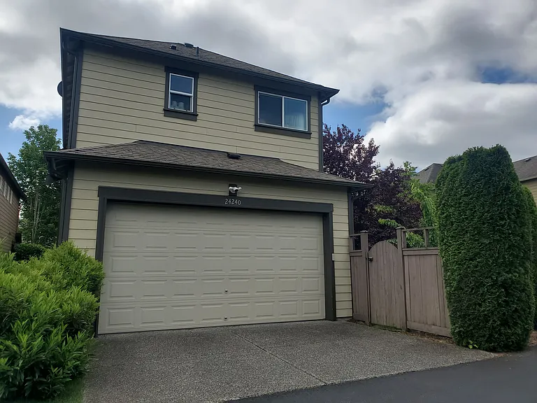 24240 NE 108th St — Photo 44