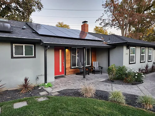 242 Elaine Dr Photo 1