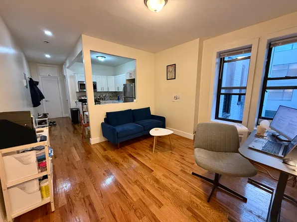 250 Clarkson Avenue image 5 of 12