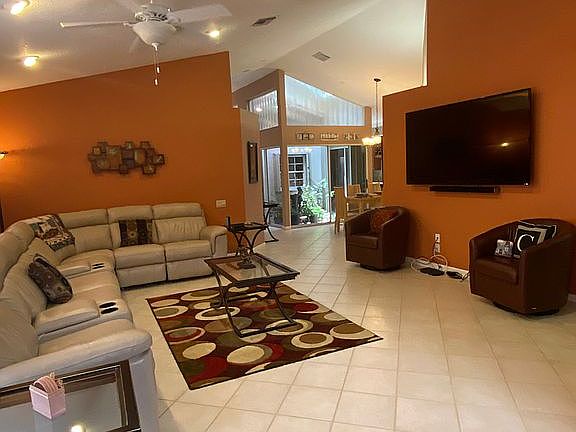 2nd image of 6152 Bay Isles Dr