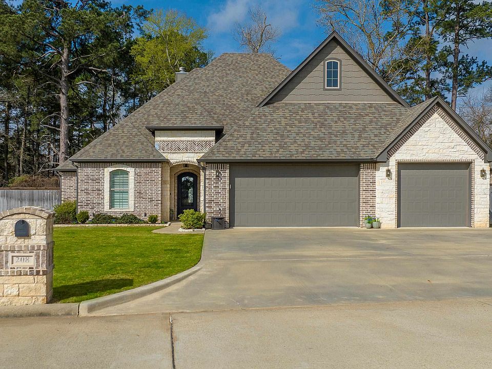 1st image of 208 Saddle Brook Cir