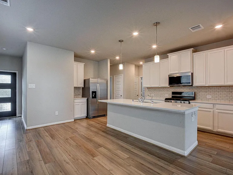 18572 Meadow Point Ln — Photo 39