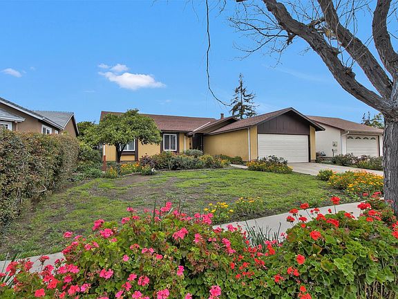3rd image of 3025 Zion Ln