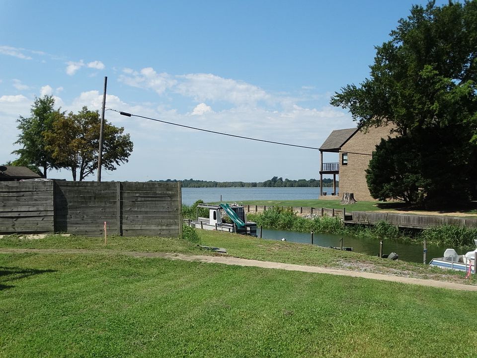 1st image of 1163 Horseshoe Cir