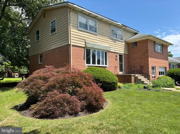 906 Venice Dr, Silver Spring, MD 20904