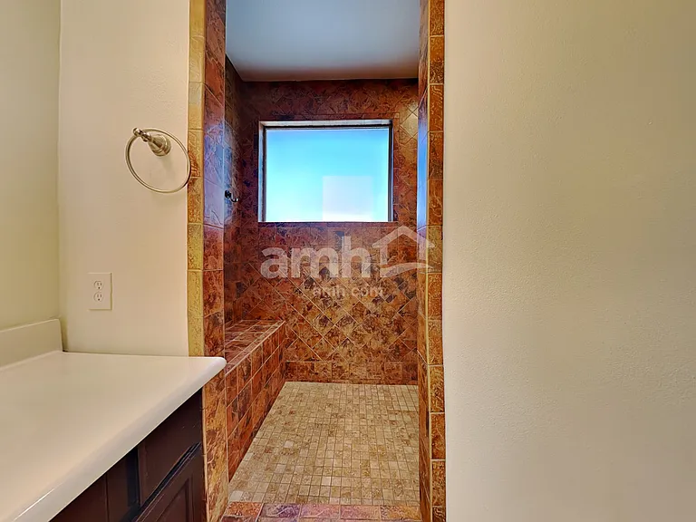 6211 S Pearl Dr — Photo 15