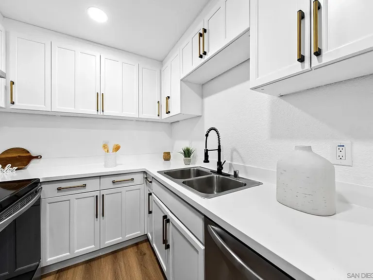 6735 Amherst St #1E — Photo 9