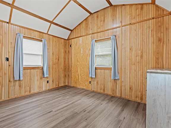 5th image of 12039 Anderson Rd