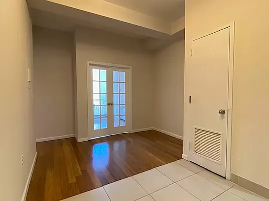 Rented by REAL New York | media 17