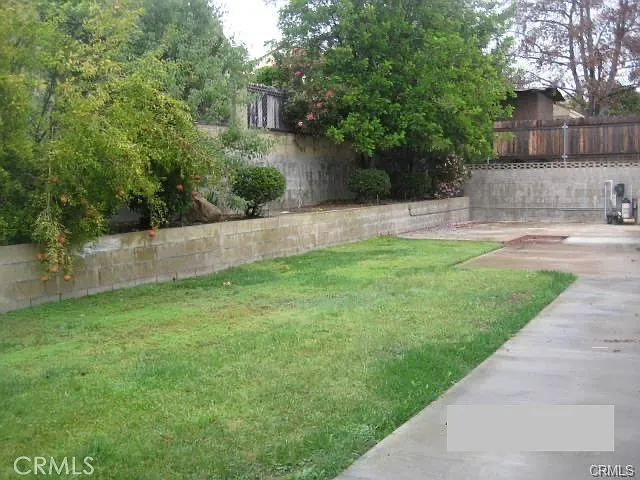 1293 Brenda Ct — Photo 9