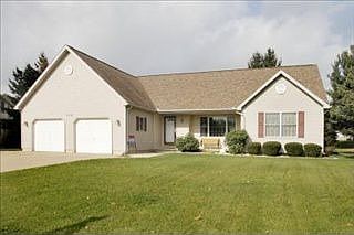 1st image of 118 Mesa Verde Dr