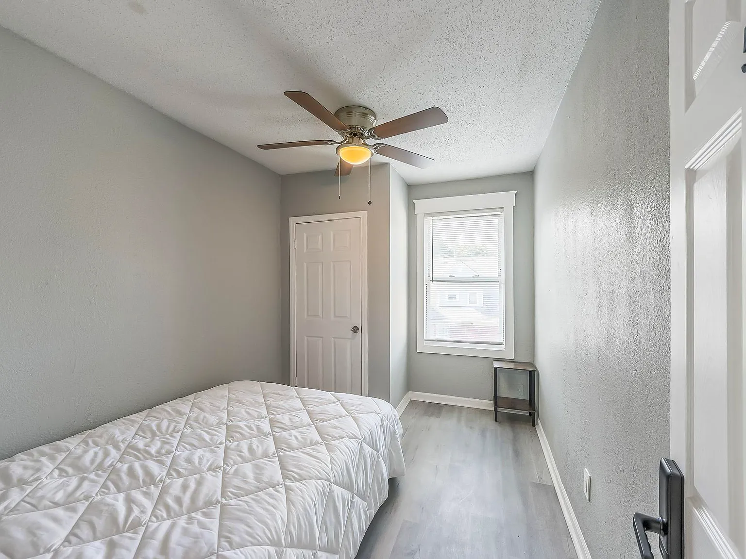 4 bed, 2.5 bath, 1794 sqft, $663 — Photo 2