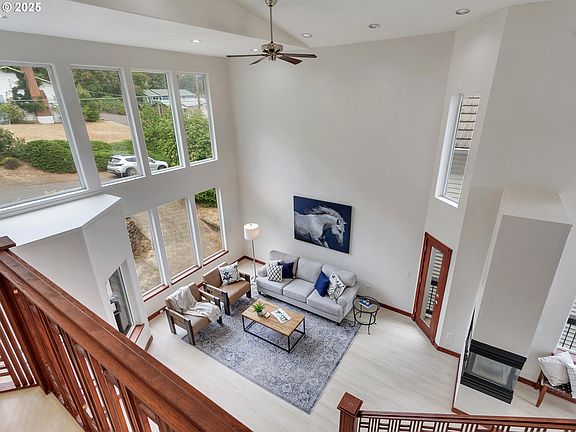 5th image of 6255 Barlow St