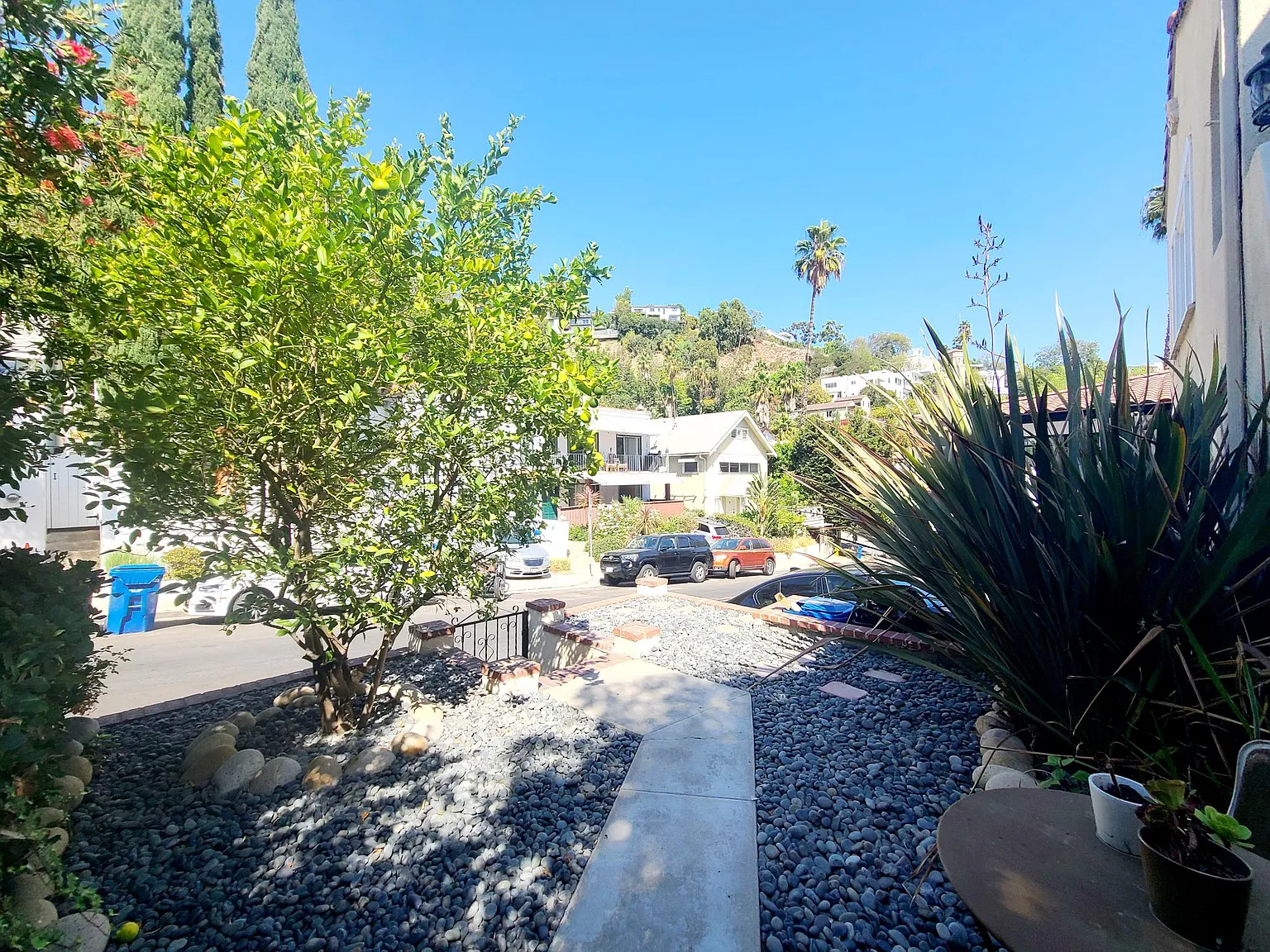2 bed, 1300 sqft, $3,550 — Photo 4