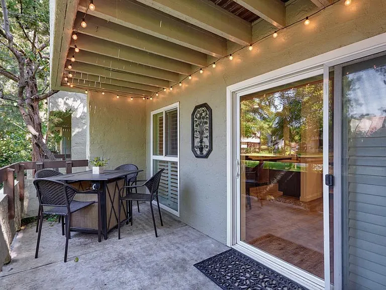 283 Tradewinds Dr #11 — Photo 8
