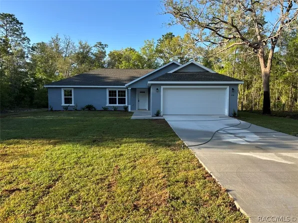 2538 W Dellwood St, Citrus Springs, FL 34434