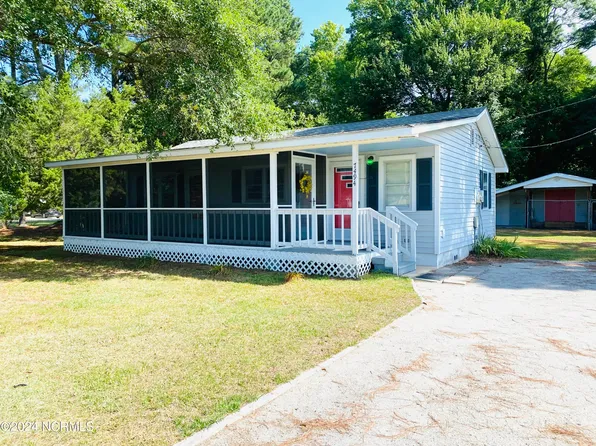 7494 Old Lumberton Road, Whiteville, NC 28472