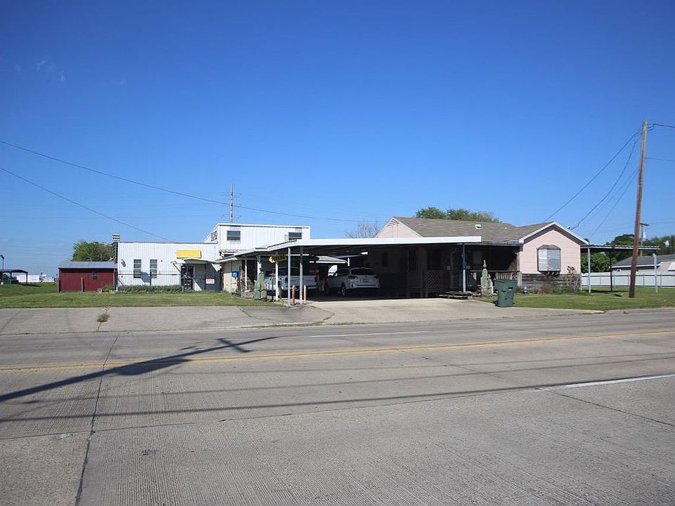 1st image of 4320 9th Ave