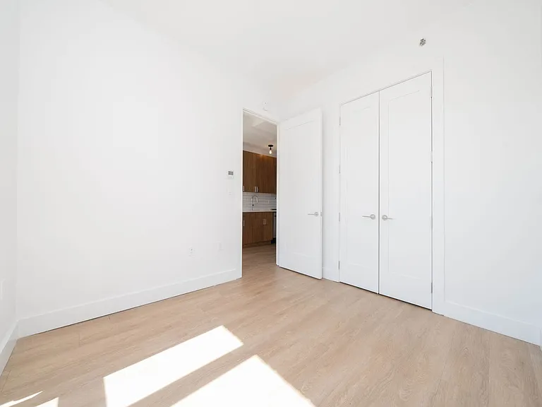 82 4th Ave #C6 — Photo 16
