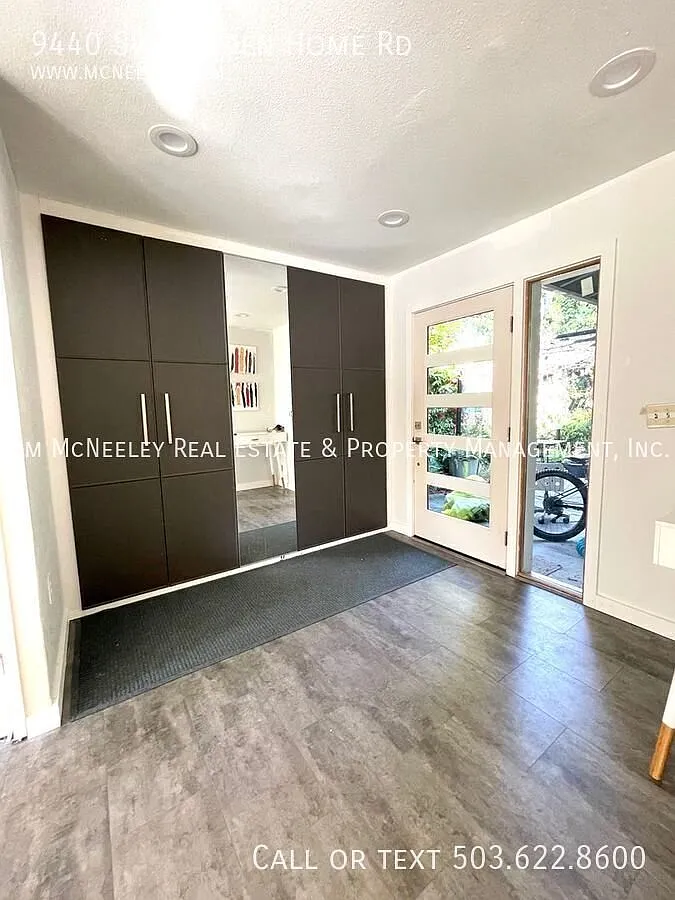 Where Modern Design Meets Serene Gardens 4 Beautiful Bedrooms — Photo 2